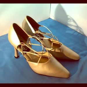 Ladies special occasion shoes